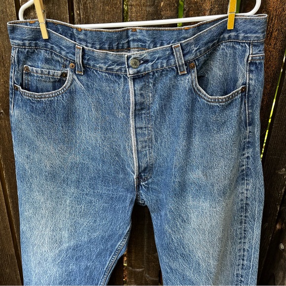 Levi’s 501 Vintage 1986 Buttonfly Cropped Jeans Sz W38 L23 - Picture 5 of 16